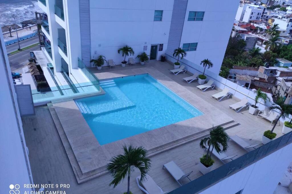 Condominio Torre Eme Frente Al Malecon Vista A La Ciudad Con Alberca Y Algo Al Mar Gimnacio Mazatlán Extérieur photo